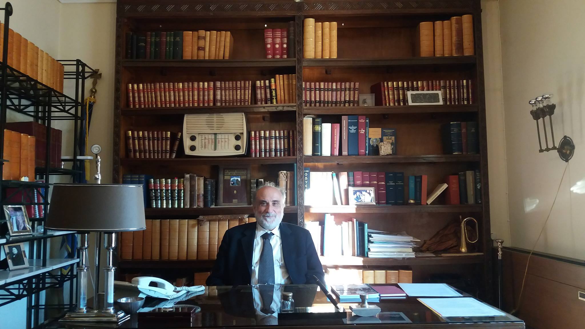 Βασίλης Καρβουνιάρης Δικηγόρος Παρ' Αρείω Πάγω